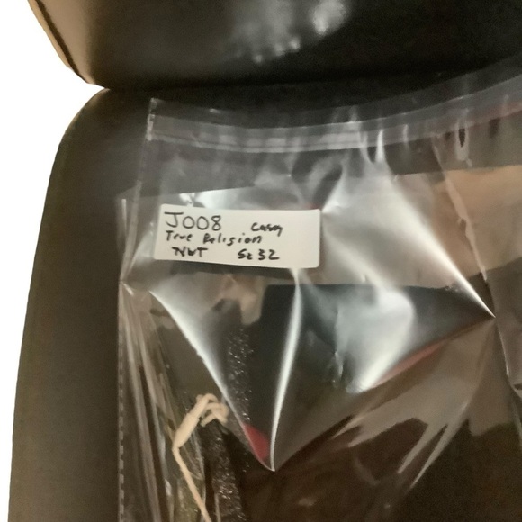 NWT True Religion Jeans Low Rise Skinny Black Embellished Size 32 - Picture 9 of 9